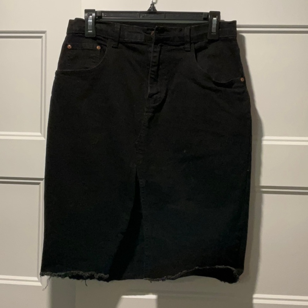 Classic Black Pencil Skirt